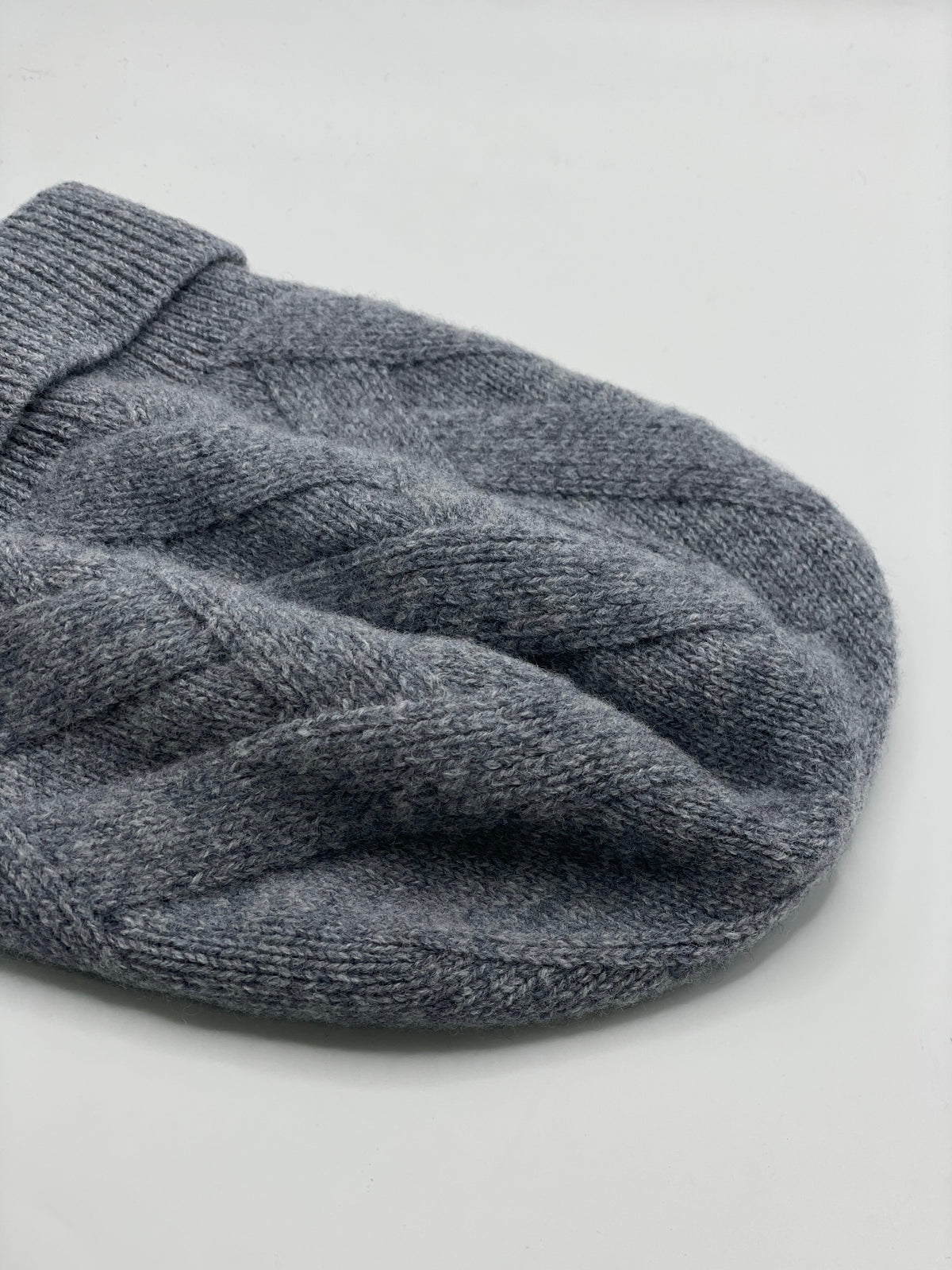 Pandaize Cashmere Winter Hat - Stylish, High-End, Soft Knit for Cold Weather