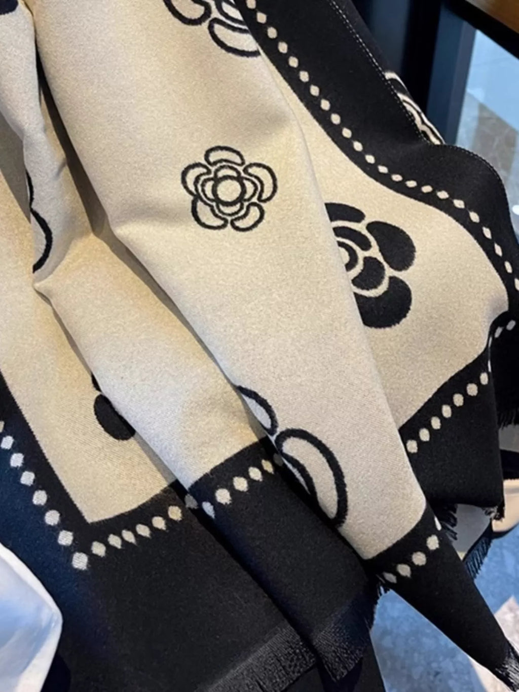 Floral Pattern Raw Hem Scarf