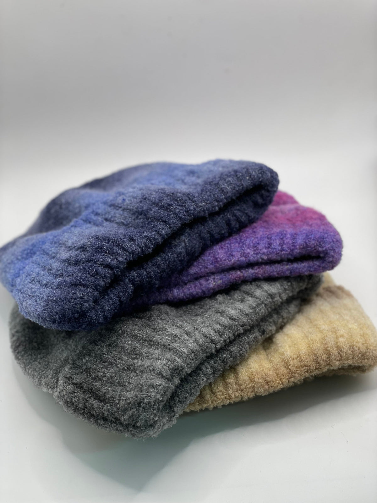 Pandaize Gradient Color Warm Fleece Outdoor Knit Hat - Stylish and Versatile