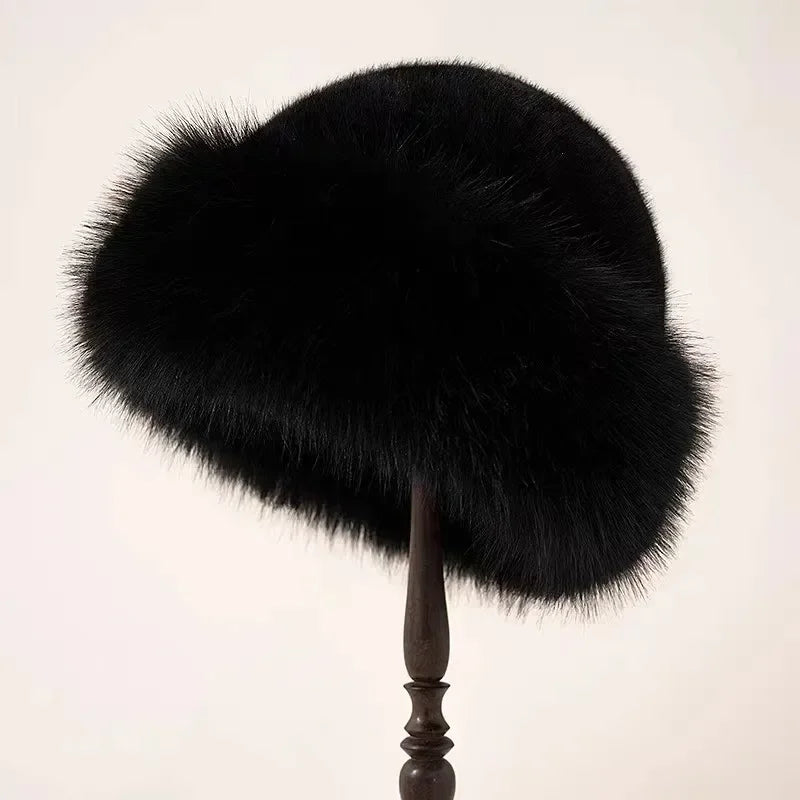 Soft Wool Rounded Fur Trim Hat