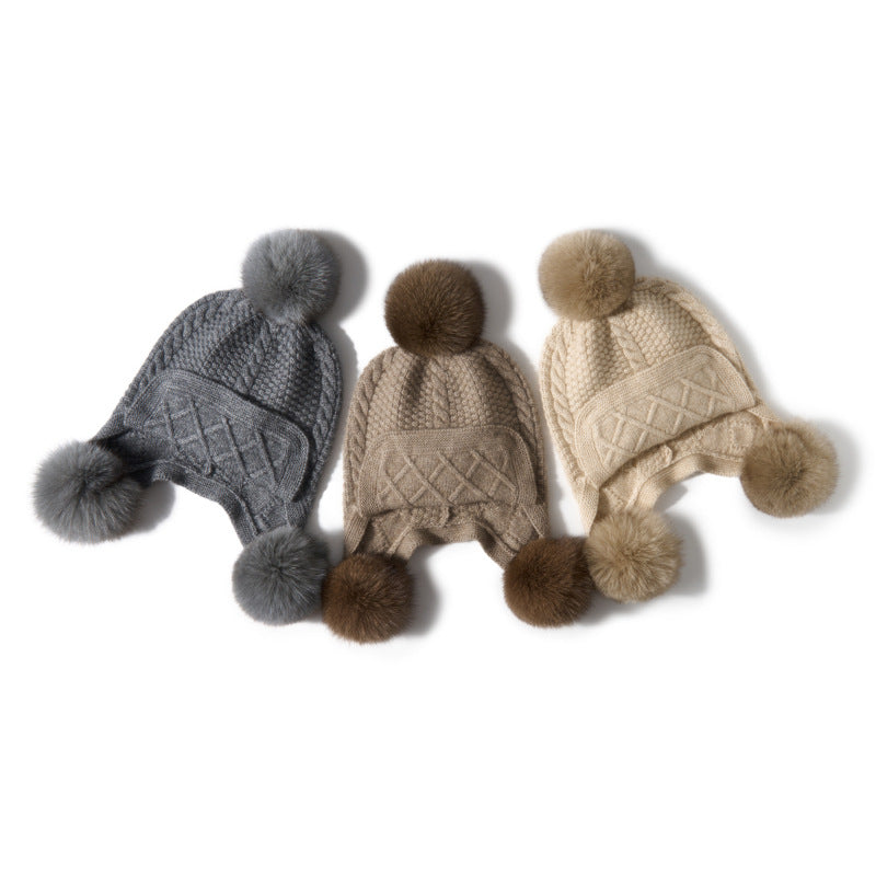 Cozy Cashmere Beanie with Genuine Fur Pom