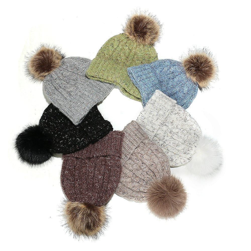 Cozy Cable Knit Beanie with Pom-Pom | Winter Warmth