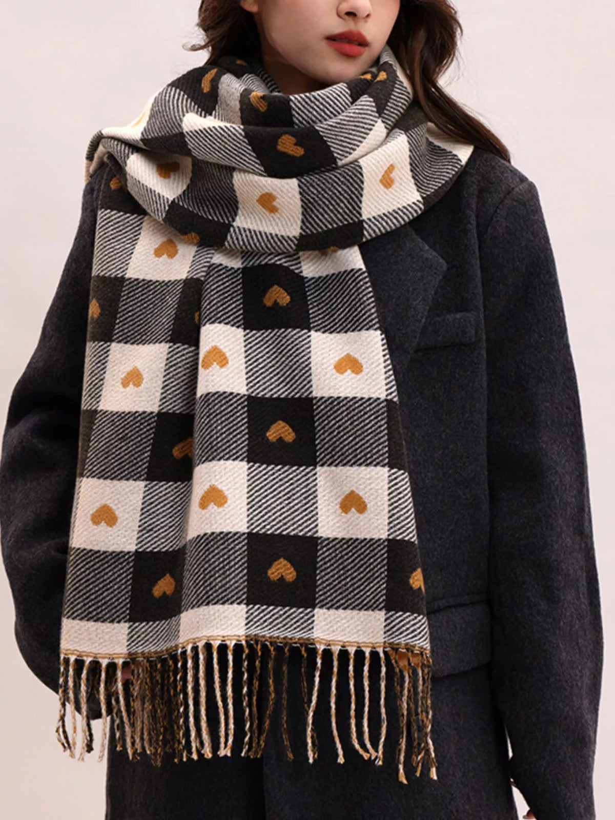 Heart Plaid Tassel Scarf